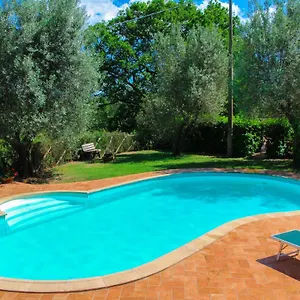 agriturismomillefiori.it-tuscanyhotel.com/